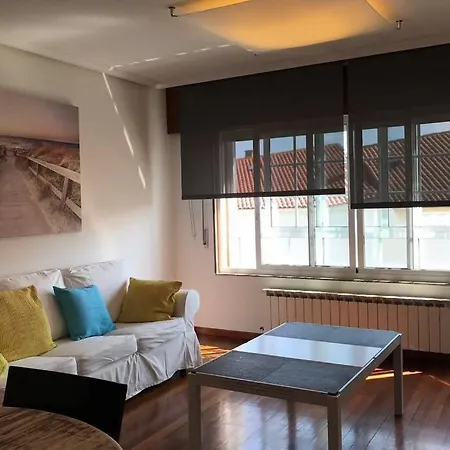 Magnifica Casa Con Garaje Muy Bien Comunicada