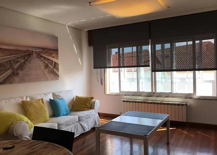 Magnifica Casa Con Garaje Muy Bien Comunicada